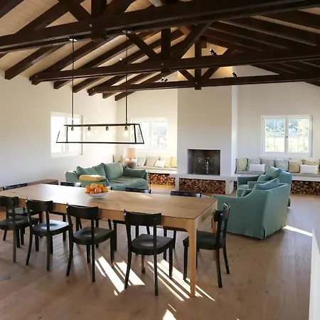 Casa Conte Istria カンファナル