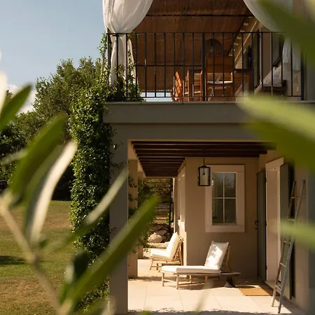 Casa Conte Istria فيلة كانافانار